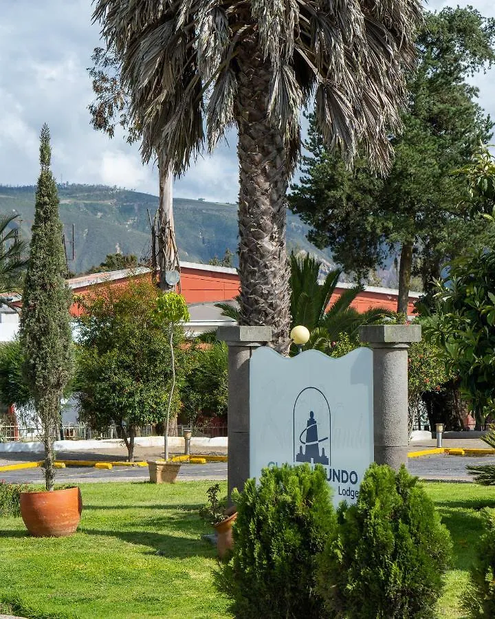 ホテル Chaupimundo Lodge キト